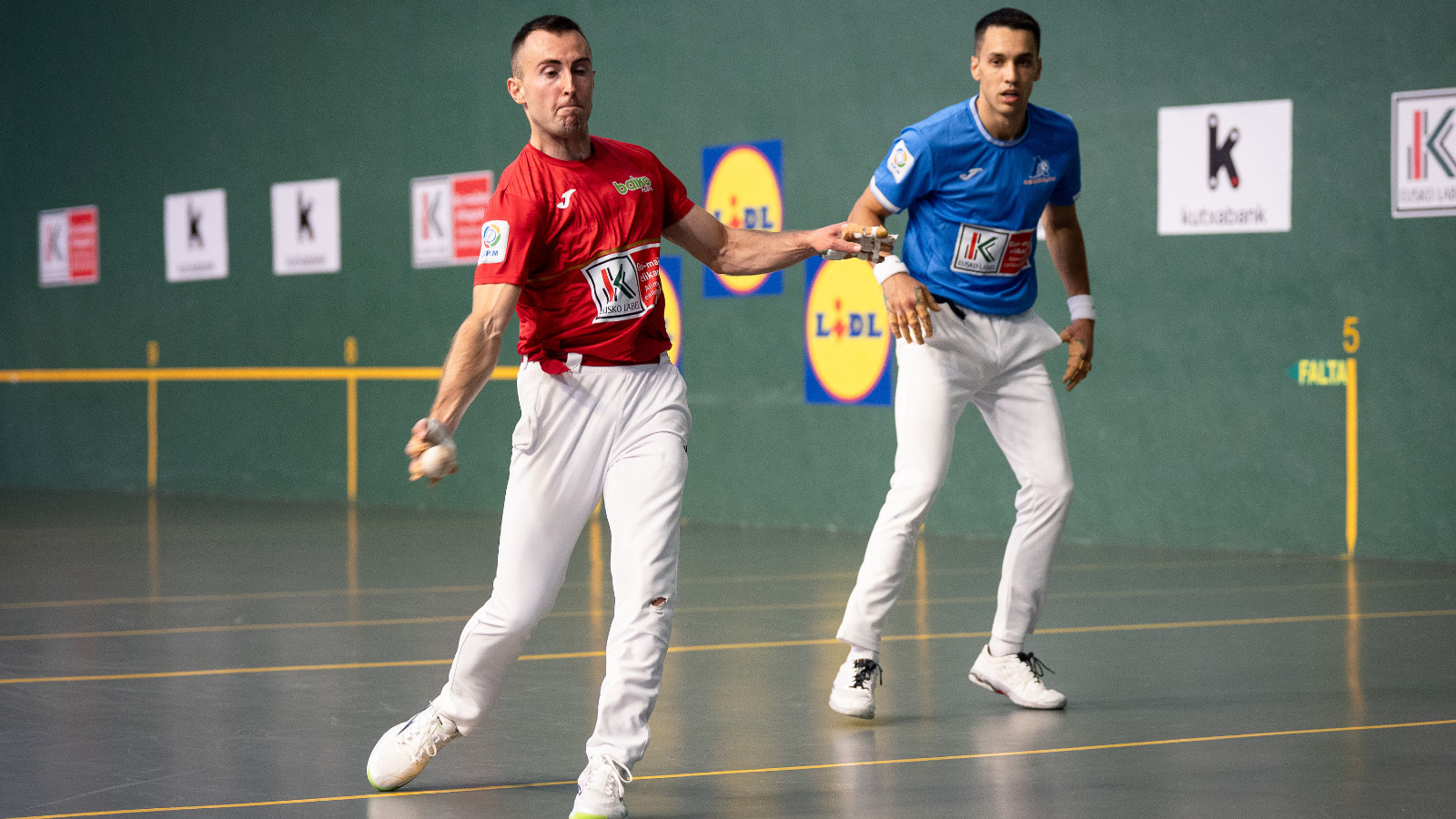 Bakaikoak garaipenarekin itxi du 4 1/2 Eusko Label txapelketako final-laurdenetako lehen jardunaldia