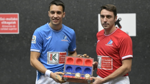 P.Etxeberria eta Zabala prest igandeko 4 1/2 Eusko Label Txapelketako finalerako