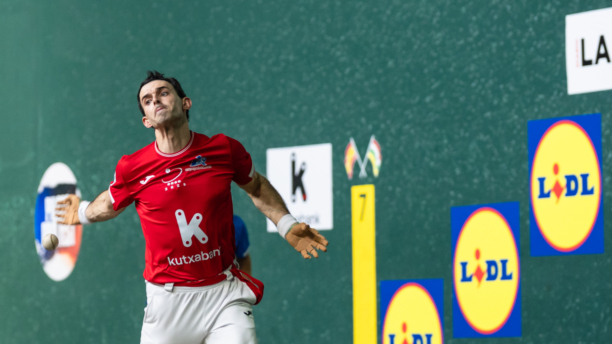 Altuna III-Ezkurdiak finalerdietako ligako lehen puntua eskuratu dute